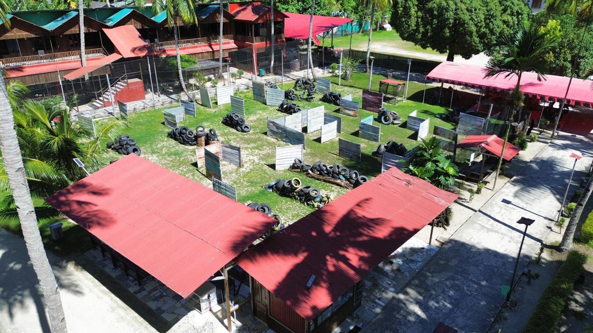 Hotel Mooi Park Sorong Esterno foto